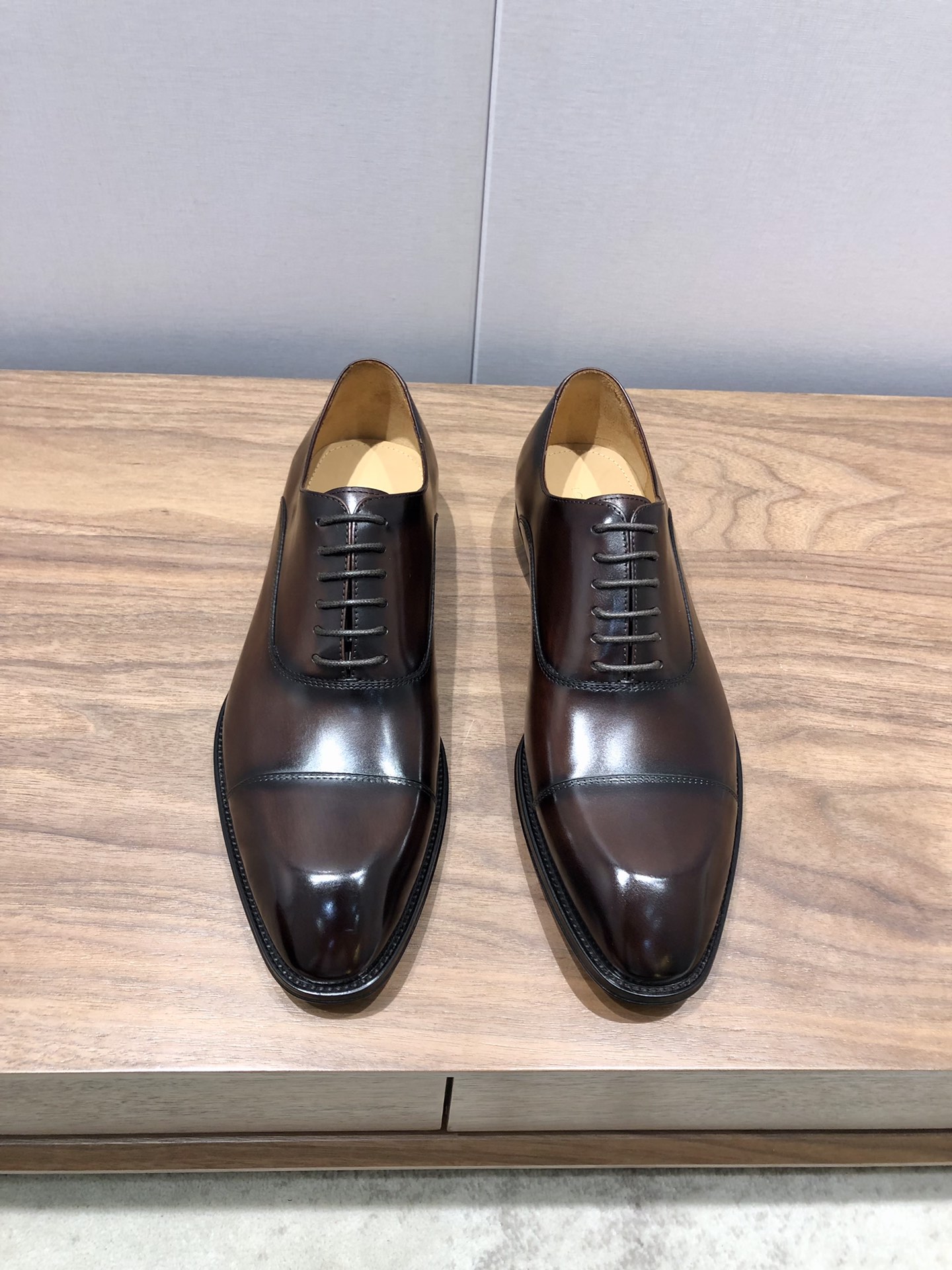 Louis Vuitton Men's Shoes